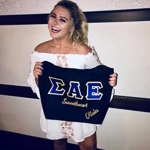 Meet your Posher, Olivia